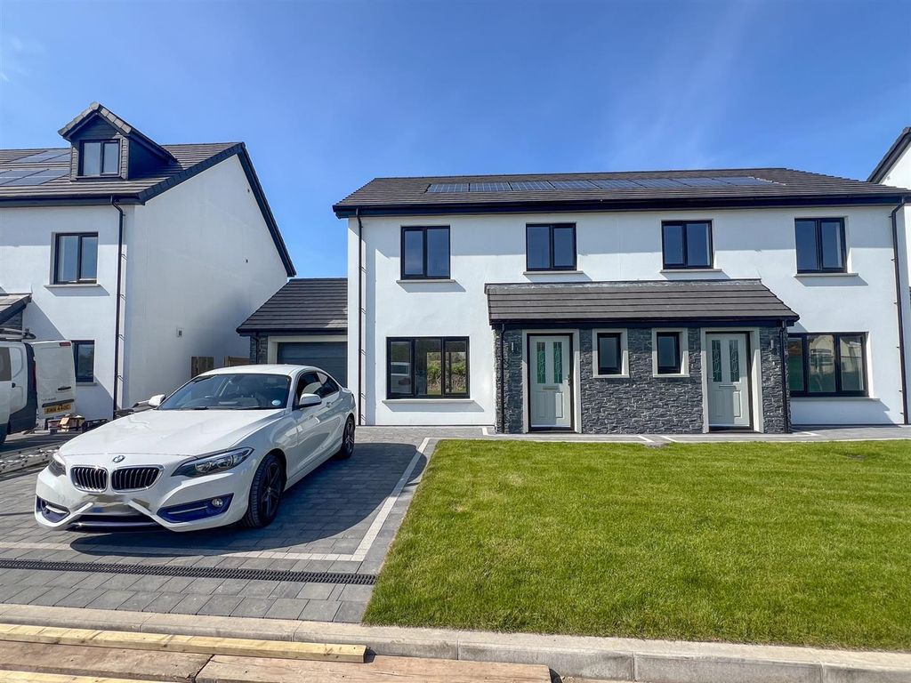 Property photo 1 of 17 2 Oatlands Development-01.Jpg
