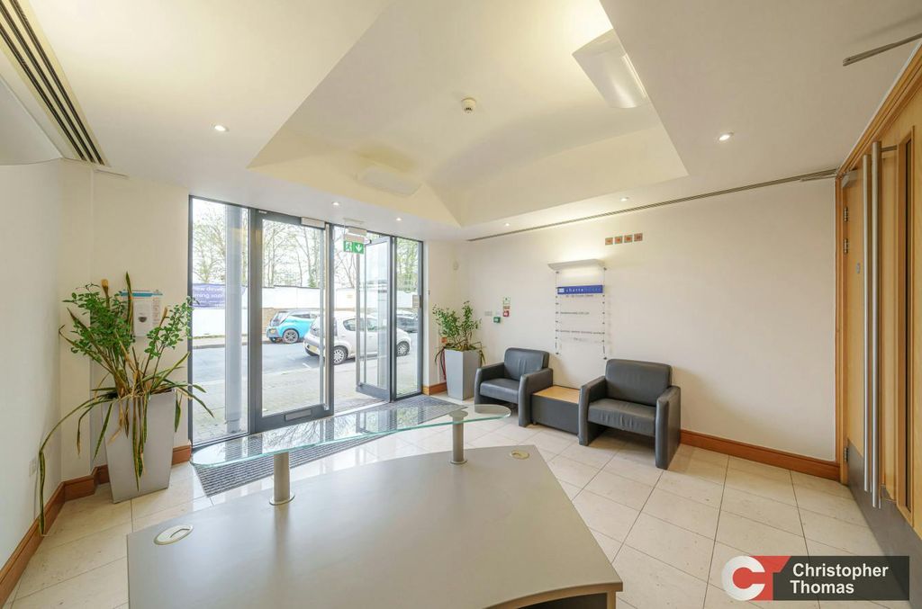 Property photo 2 of 5 534F6495-Bf27-4E1d-89Fe-4F6Eb1F49ba8.Jpg