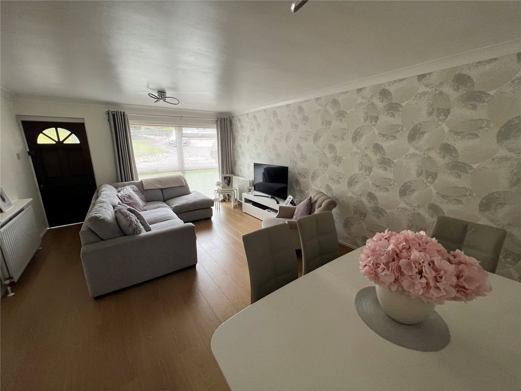 Property photo 2 of 15 Picture No. 06