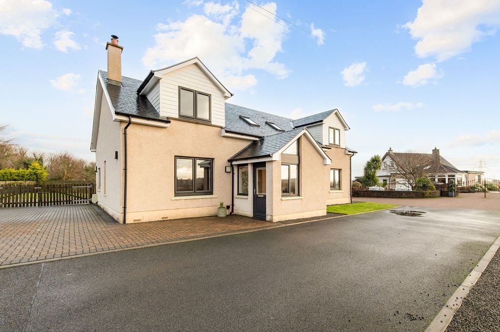 Property photo 1 of 27