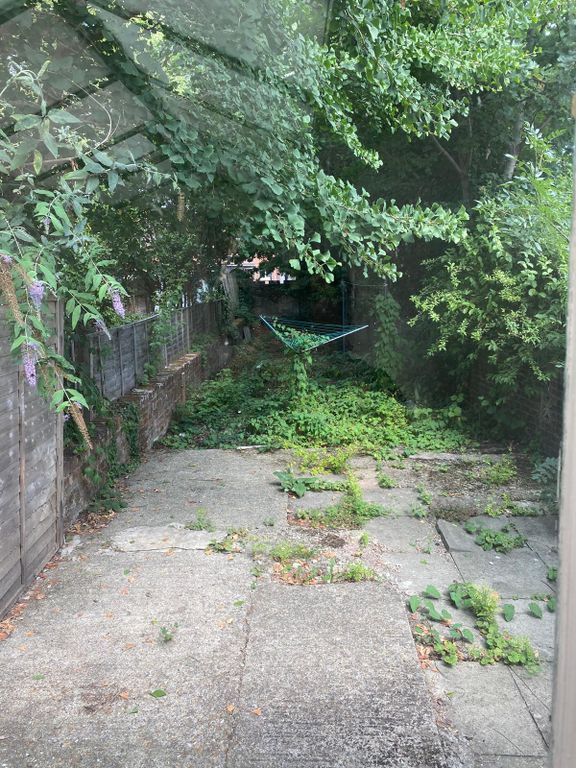 Property photo 2 of 22