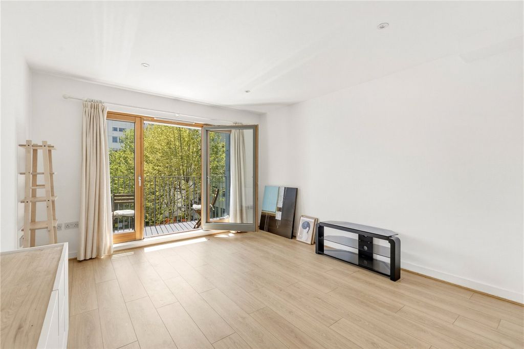 Property photo 2 of 13 Picture No. 07