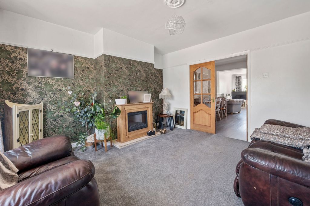 Property photo 3 of 29
