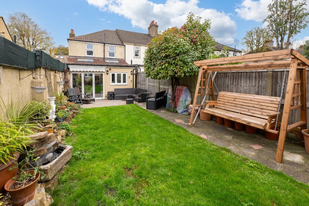 Property photo 3 of 19 Picture No. 30