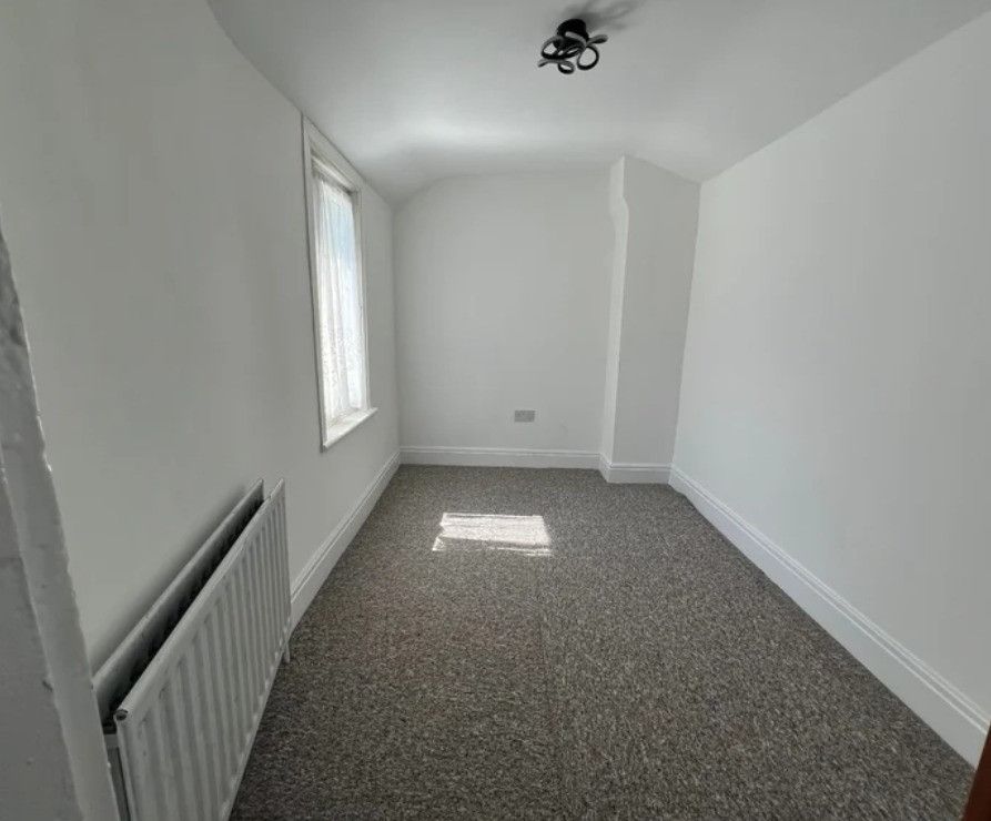 Property photo 2 of 2