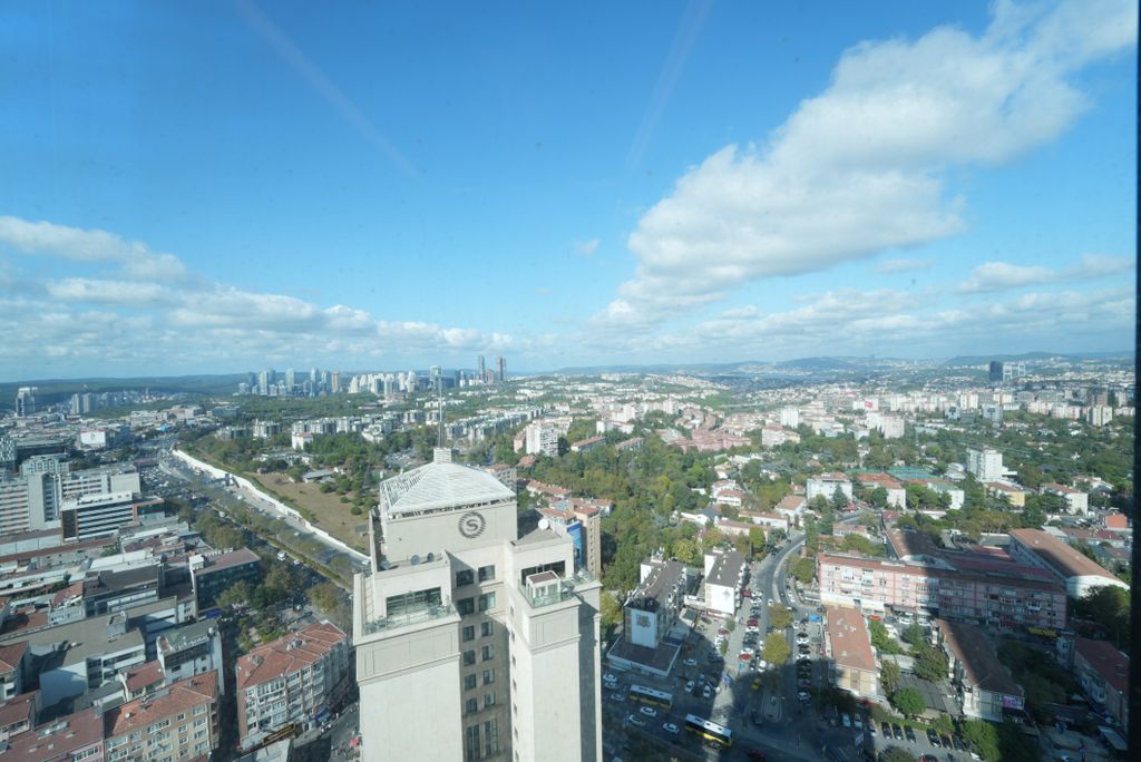 Property photo 3 of 18 Istanbul City Centre Apartments In Kagithane For Sale - Single Tower Of One-Bedroom Homes