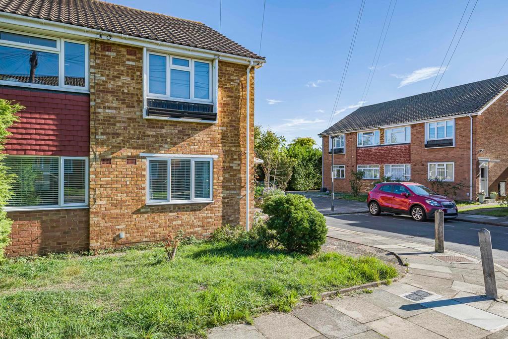 Property photo 1 of 25 External View