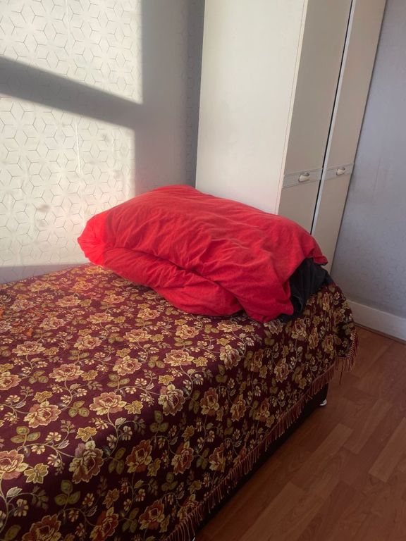 Property photo 3 of 4