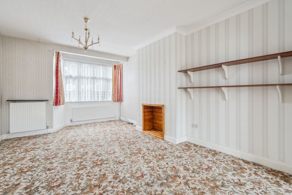 Property photo 3 of 13
