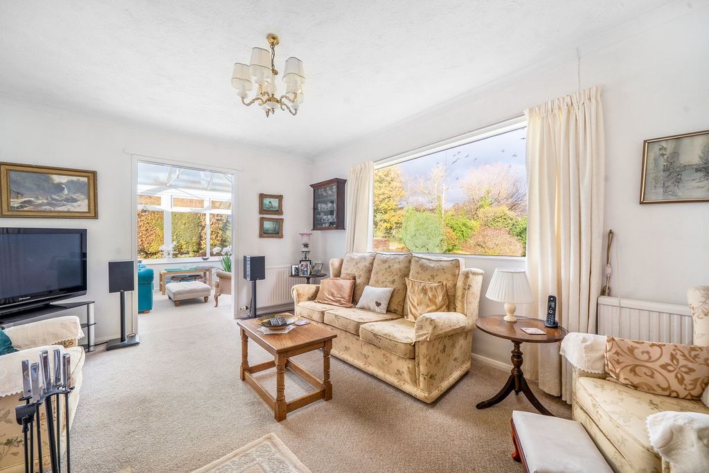 Property photo 3 of 16