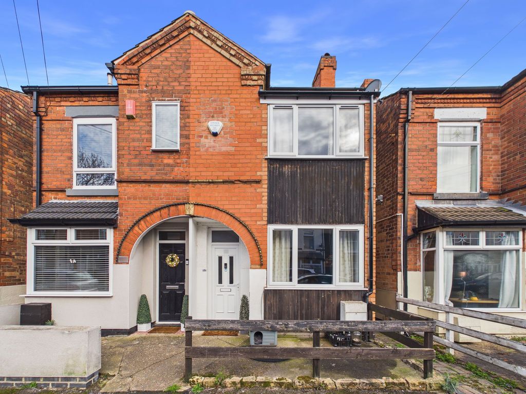 Property photo 1 of 15 Front