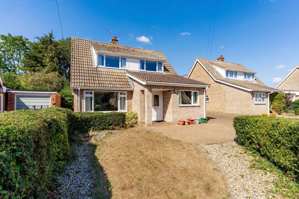 Property photo 1 of 18
