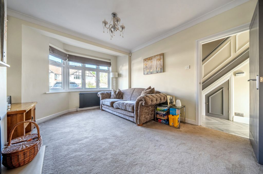 Property photo 3 of 25 1423687-15-69A990...