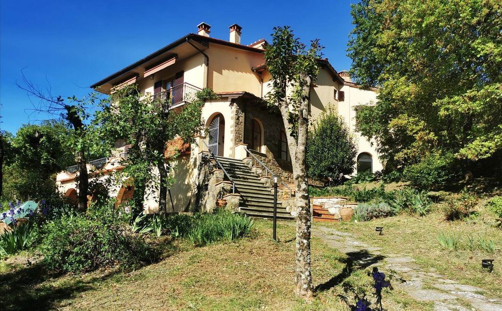 Property photo 1 of 30