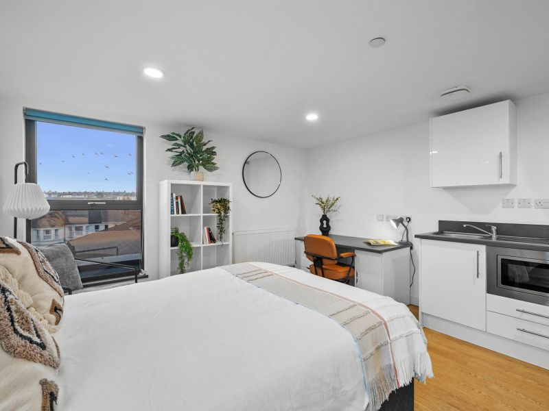 Property photo 3 of 10