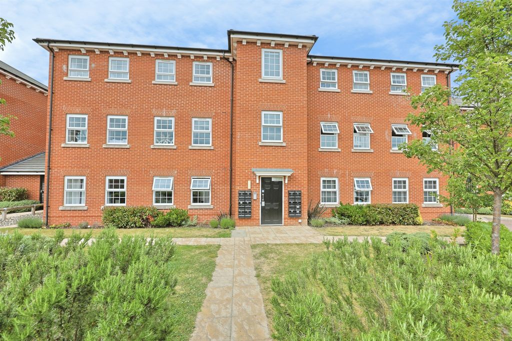 Property photo 1 of 12