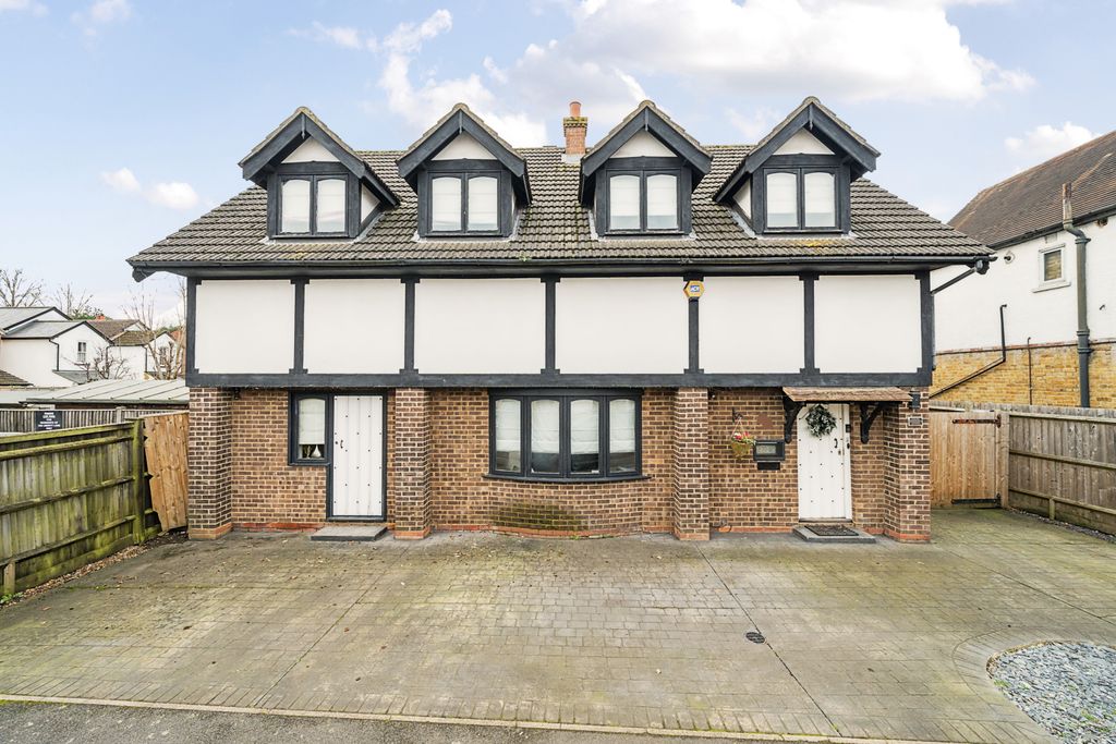 Property photo 2 of 14 Picture No. 01