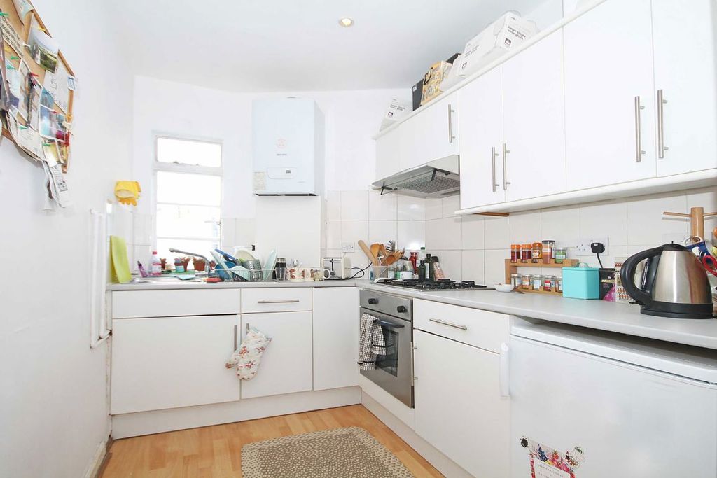 Property photo 3 of 5