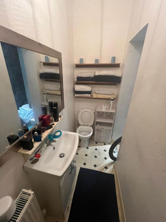 Property photo 3 of 4