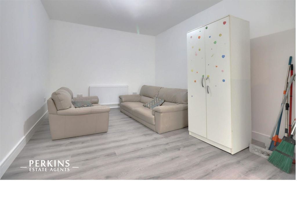 Property photo 2 of 9 Rec.Jpg