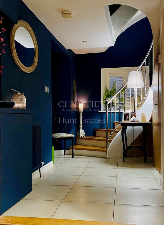 Property photo 3 of 8 Not Specified