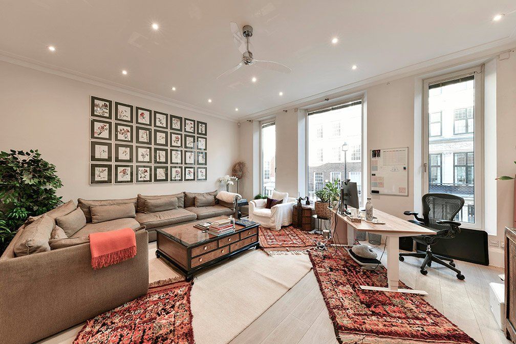Property photo 3 of 37 3.2m Ceilings,1st Fl