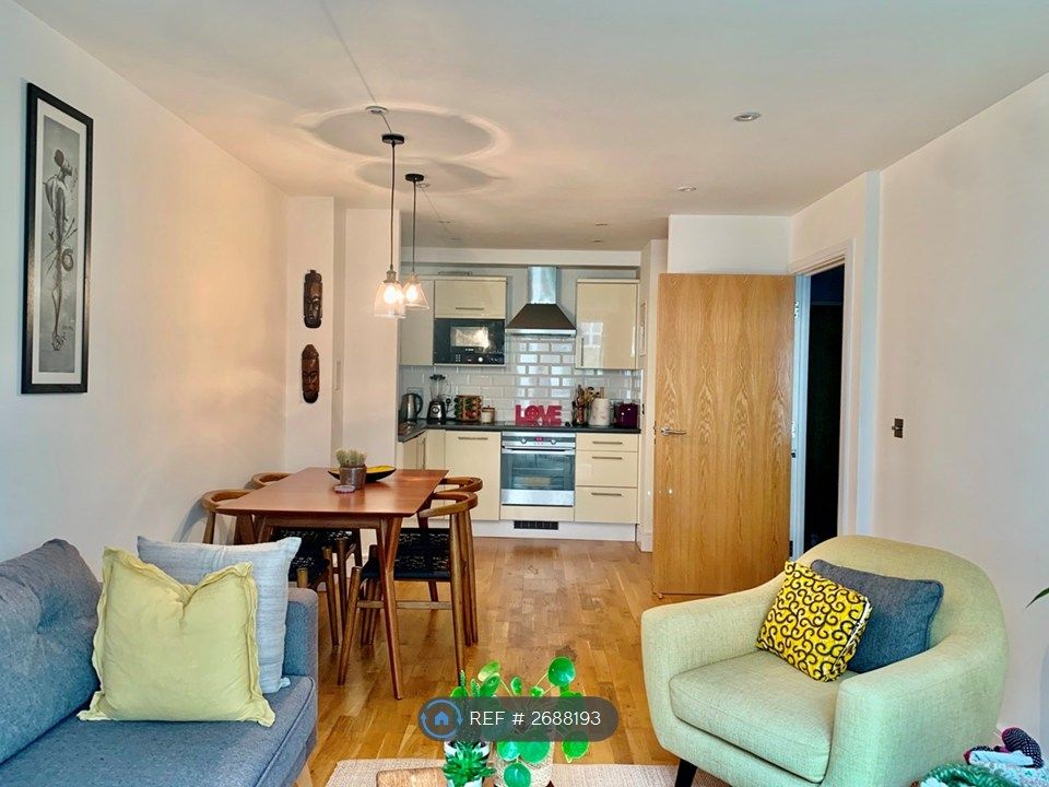 Property photo 3 of 8