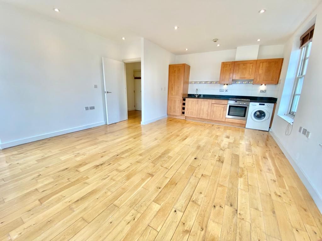 Property photo 3 of 13 Gallery