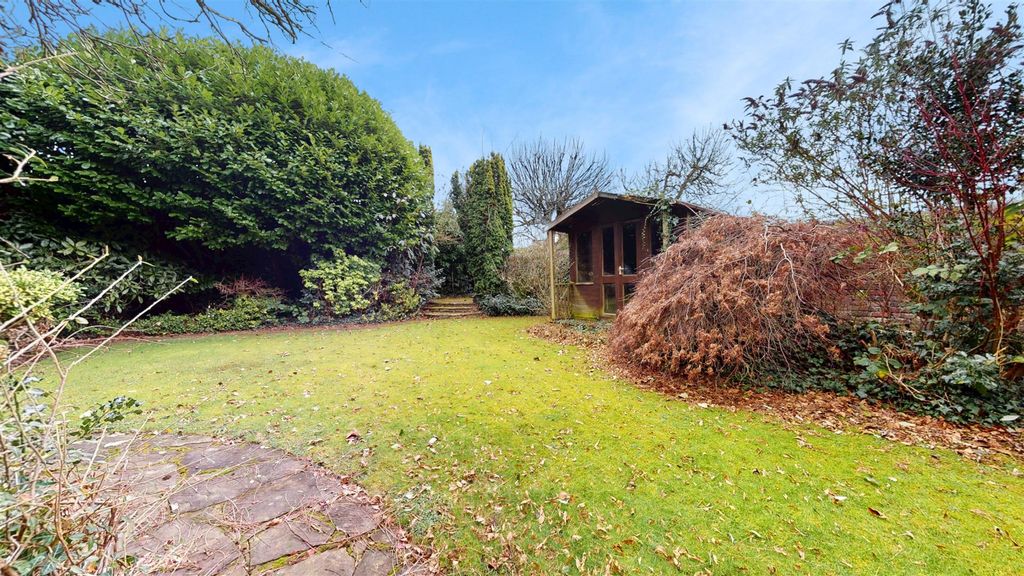 Property photo 3 of 47 Kiln Lane Rear Garden