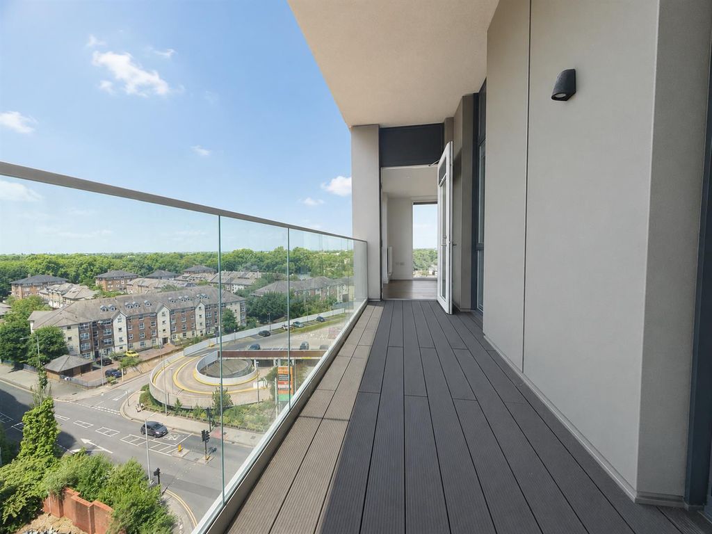 Property photo 2 of 31 Queenshurst Balcony 1.Png