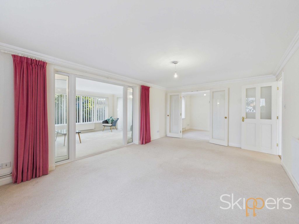 Property photo 2 of 23