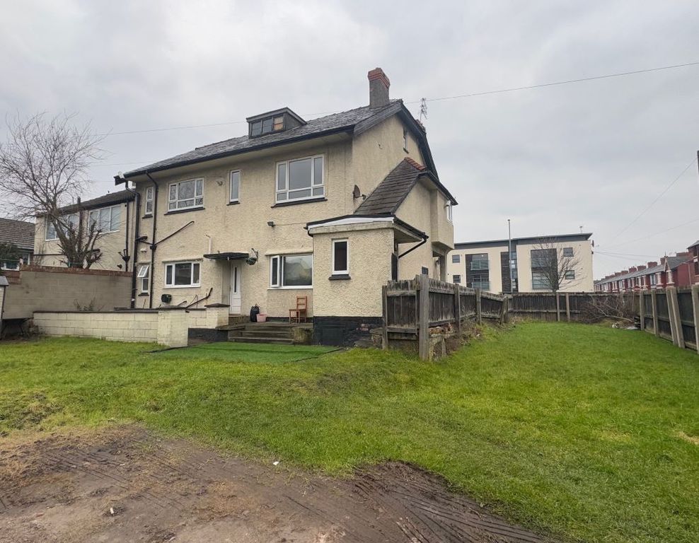 Property photo 1 of 4