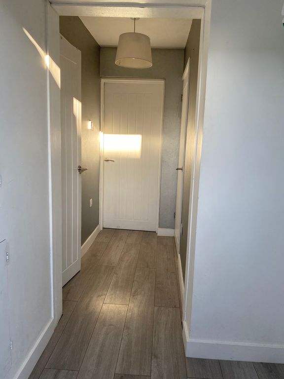 Property photo 2 of 15 Hallway