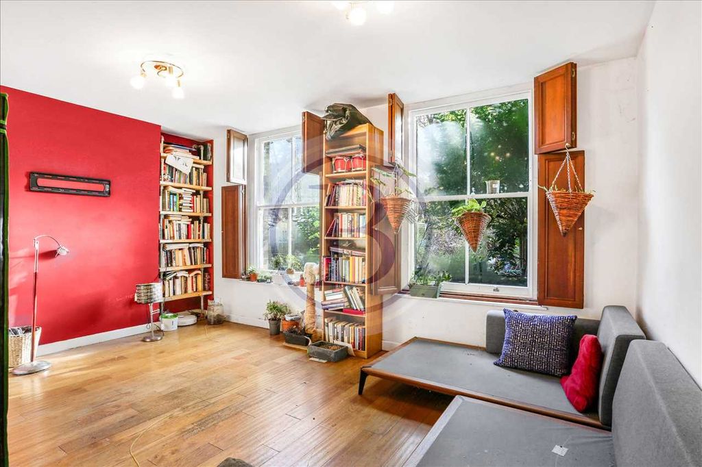 Property photo 3 of 16