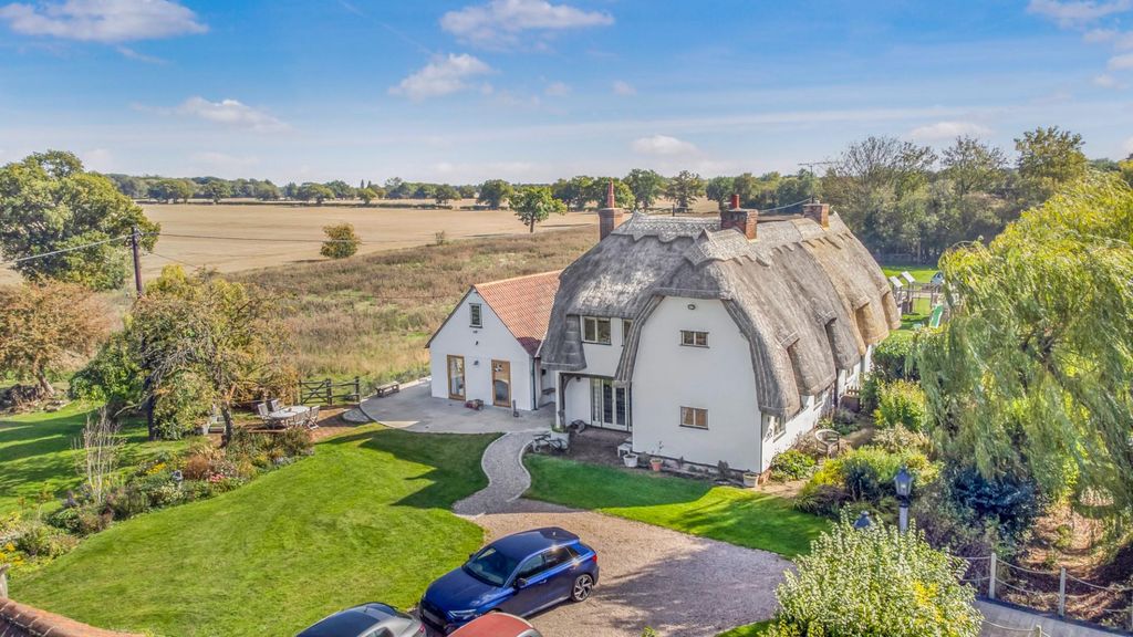 Property photo 3 of 26 Drone