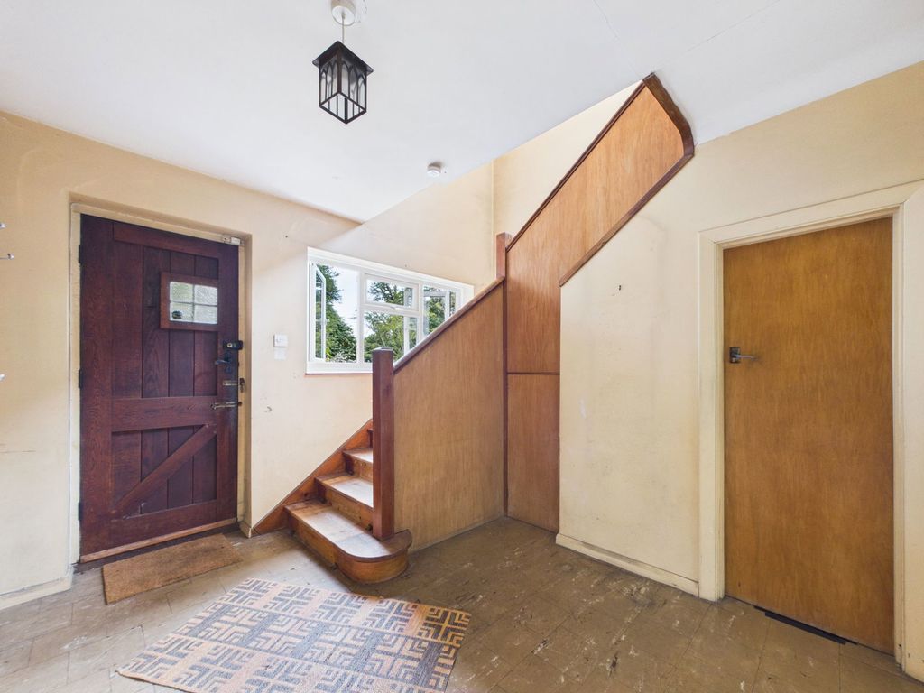 Property photo 3 of 36