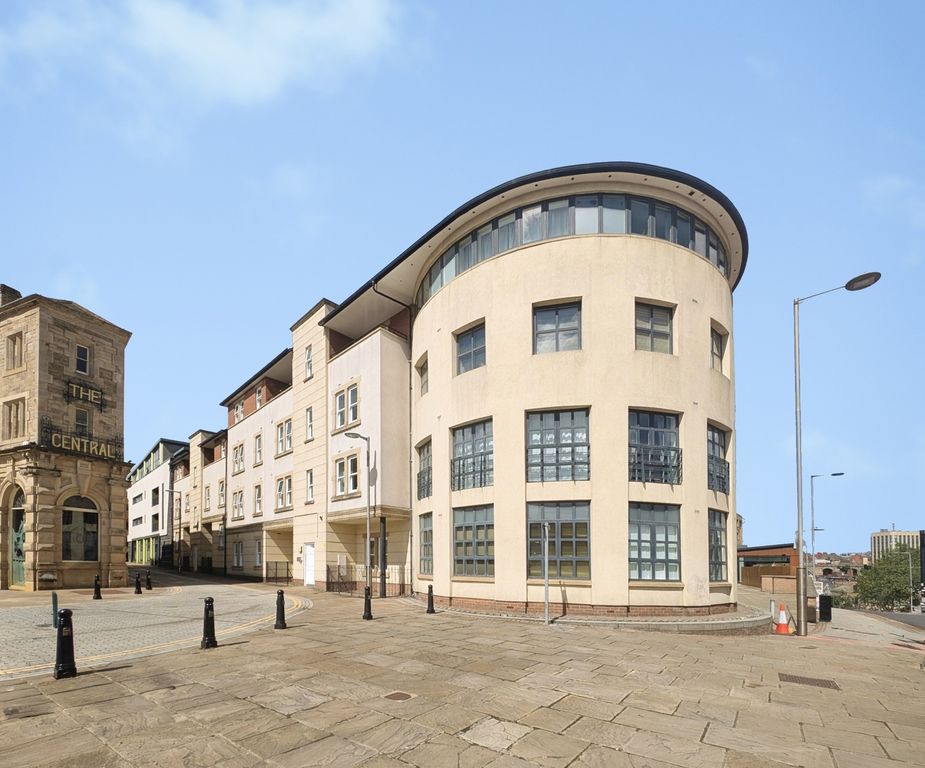 Property photo 1 of 11 Pbox-Img.Jpg
