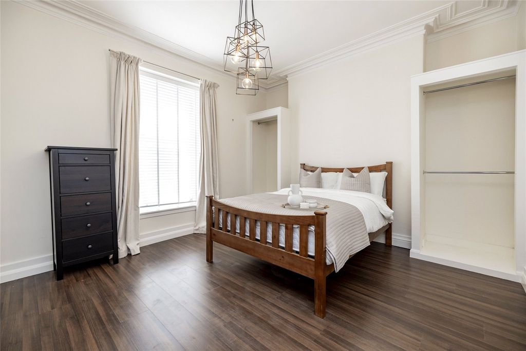 Property photo 1 of 14 Photo 1