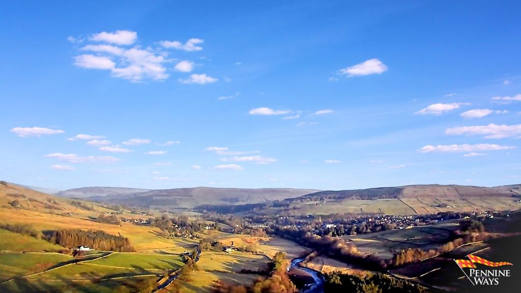 Property photo 2 of 39