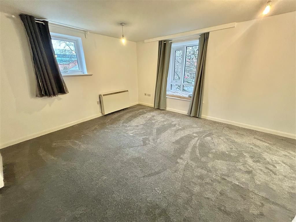 Property photo 1 of 9 Image