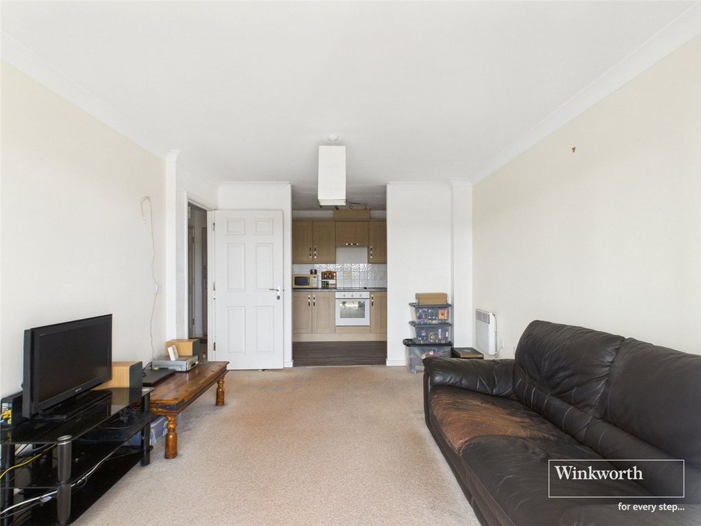 Property photo 3 of 10 Picture No. 02