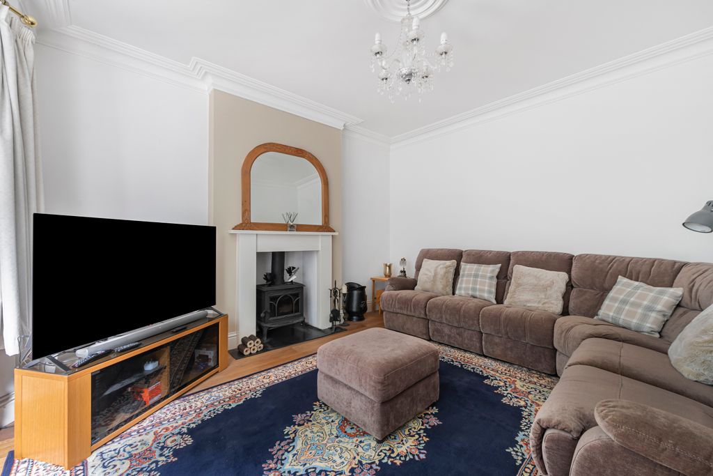 Property photo 3 of 26