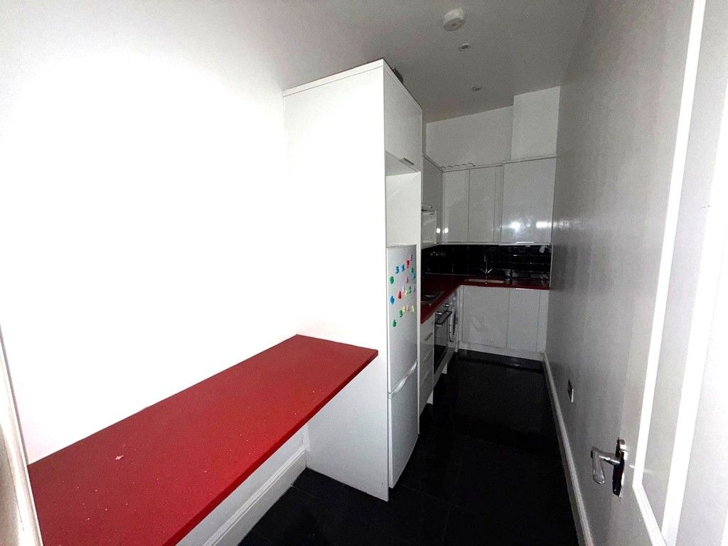 Property photo 2 of 4