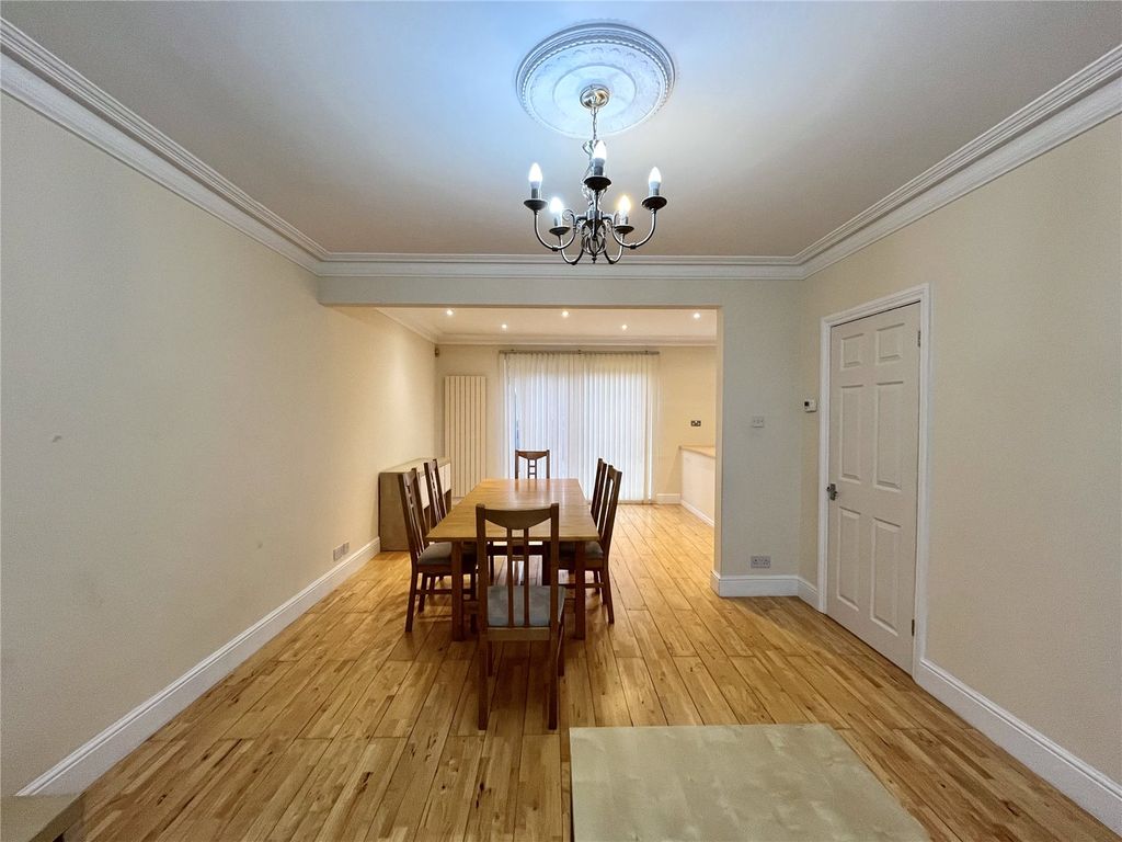 Property photo 3 of 10 Picture No. 11