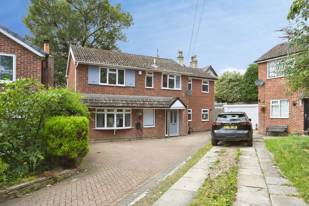 Property photo 1 of 18