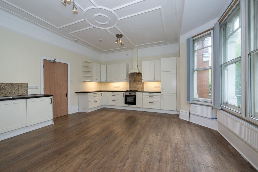 Property photo 2 of 21 5087024