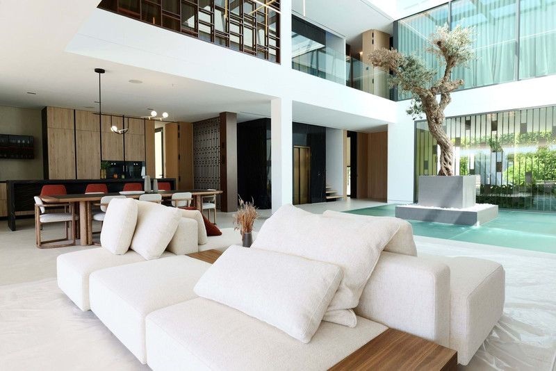 Property photo 1 of 73