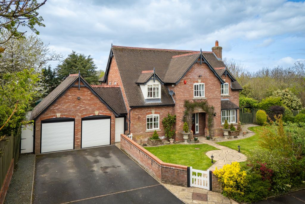 Property photo 1 of 29 Front Aspect 1