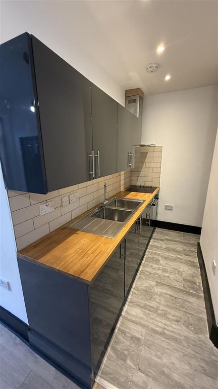 Property photo 3 of 10 Img_4653.Jpeg