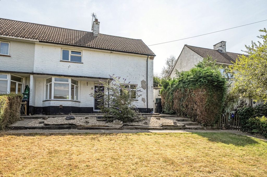 Property photo 1 of 28 Picture No. 09